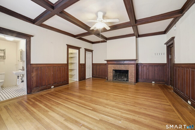 Photo - 382 Whitney Ave Unit 3