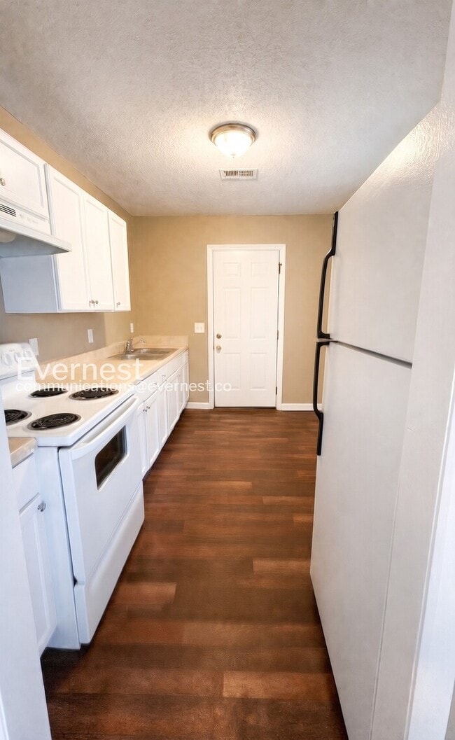 Photo - 1858 17th Ct N