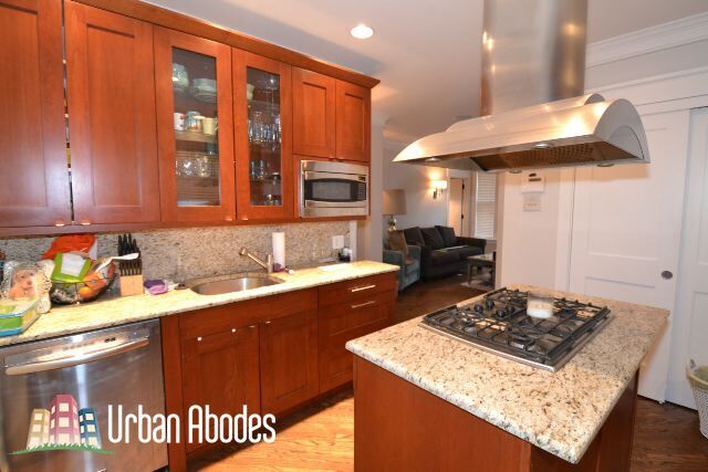 Photo - 1406 W Cornelia Ave Unit J08P