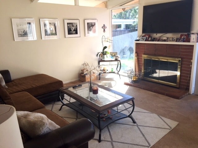 Photo - Comfortable Mid Century Modern Home with B...