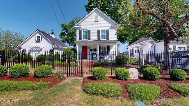 The Heart of Downtown - The Heart of Downtown