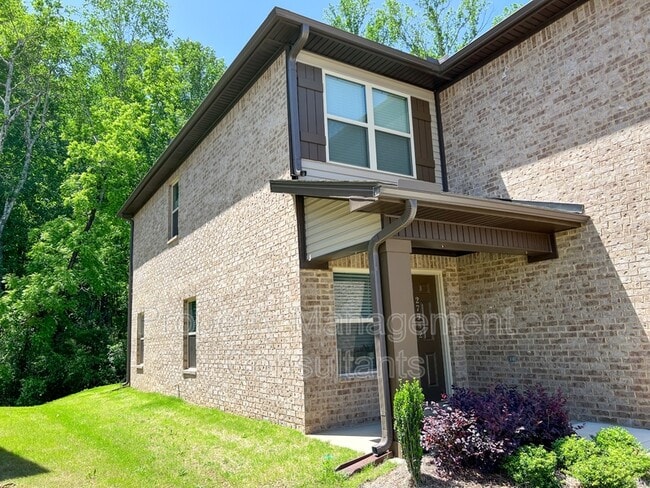 Photo - 27982 Chalmers Cir