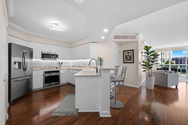 Photo - 347 N New River Dr E Unit 610