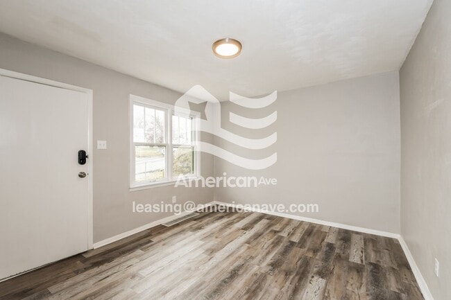 Photo - 354 Orient Ave