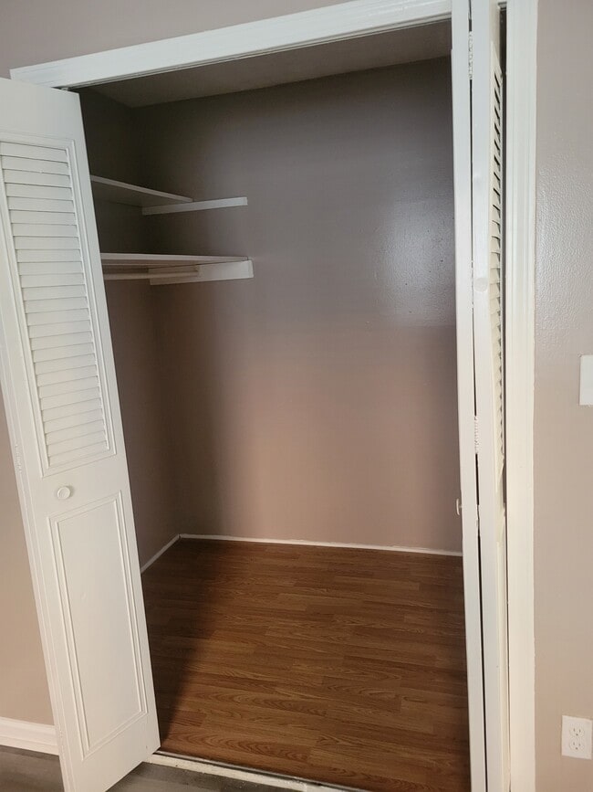 Photo - 2189 Baringer Ave