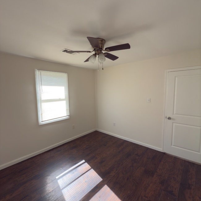 Photo - 1622 Farragut St