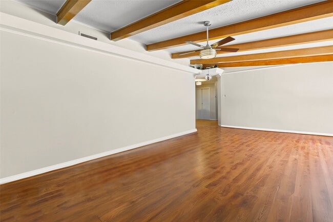 Photo - 3641 Deal St