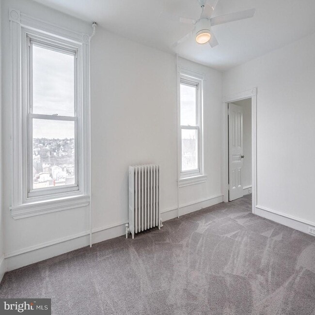 Photo - 243 Krams Ave