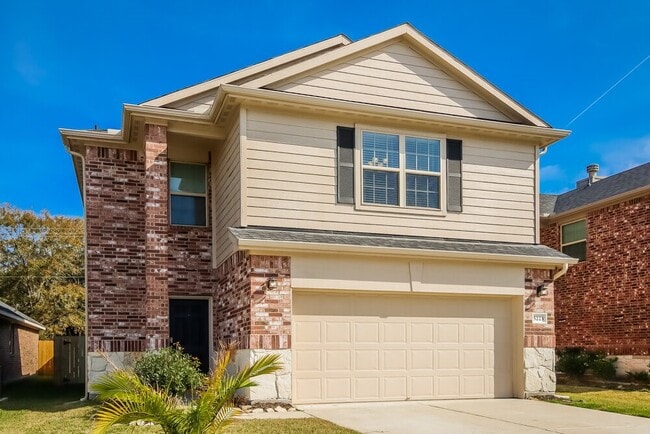 Building Photo - 5223 Gulf Stream Ln