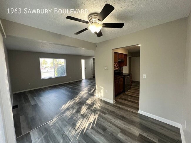 Photo - 1963 Sawbury Blvd