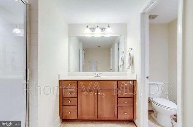 Photo - 4115 D S Four Mile Run Dr