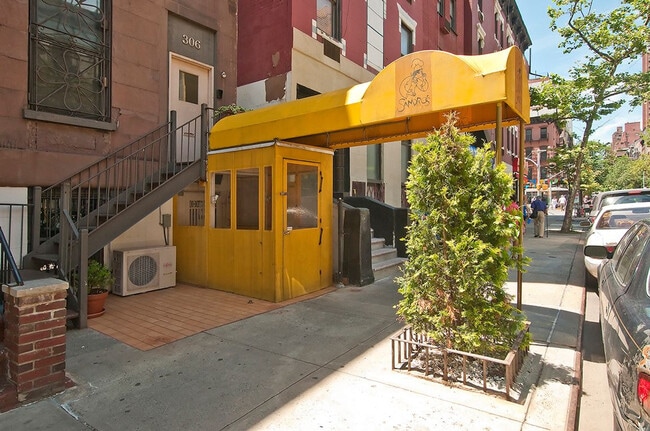 337 E 81st St Unit SI ID1060730P