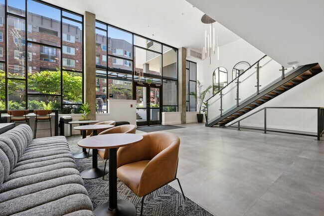 Building Photo - Union SLU