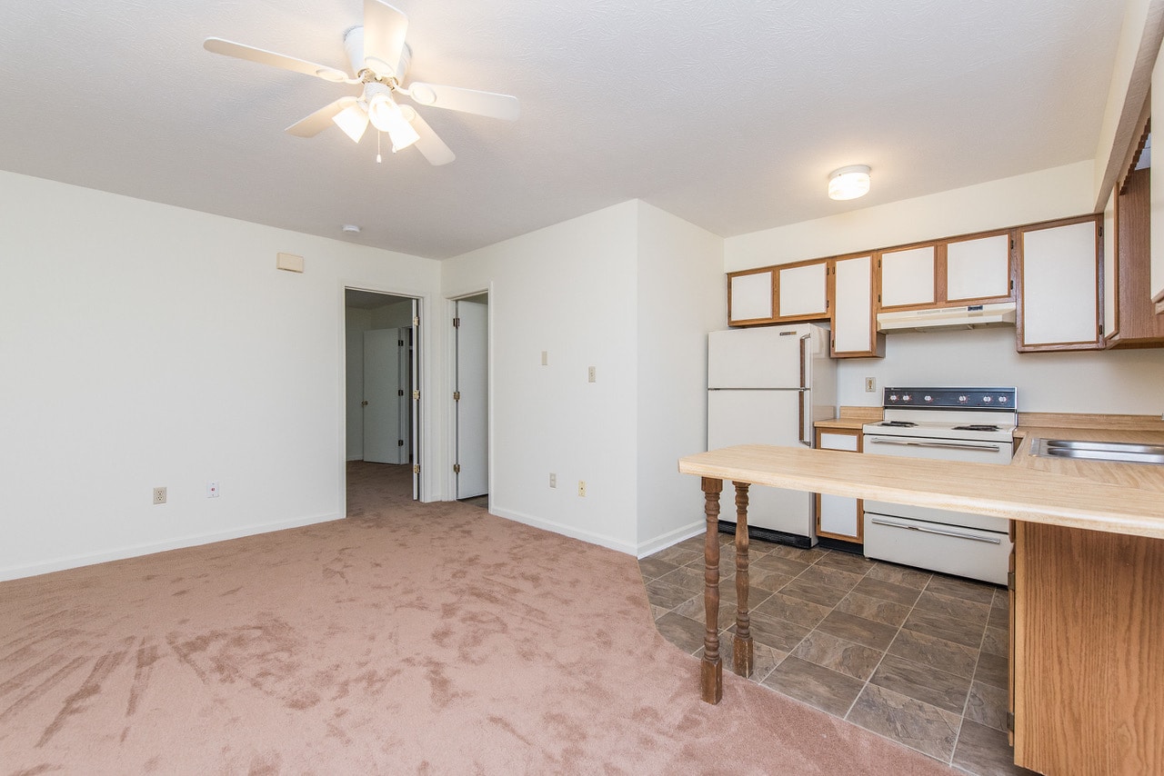 Katelyn Court Apartments - Katelyn Court Apartments