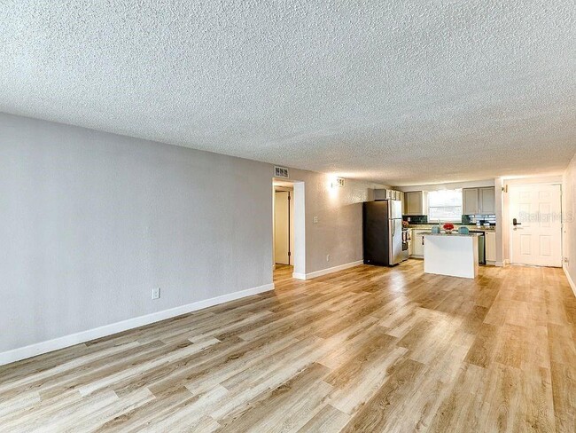 Photo - 9900 Grace Dr Apartment Unit 7