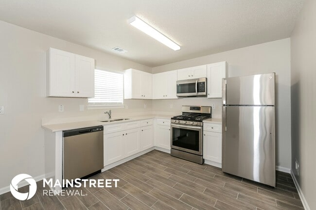 Photo - 60 Arbor Lake Dr