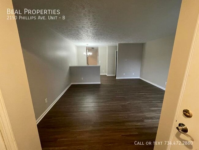 Photo - 2150 Phillips Ave Unidad B