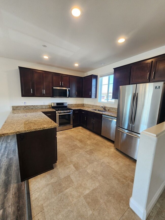 231 Ninos Dr
