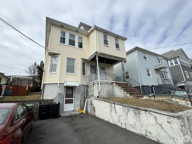 Building Photo - 26 Olcott St Rental