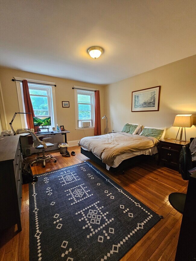 Photo - 5 Euston St Unit 2