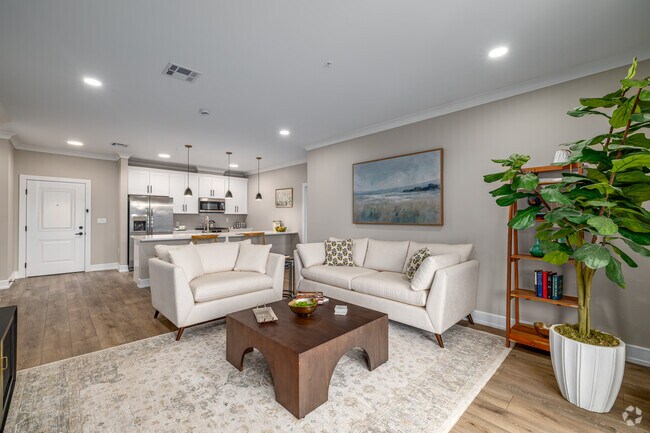 2BR, 2BA - 1,033SF - Living Room/Kitchen
