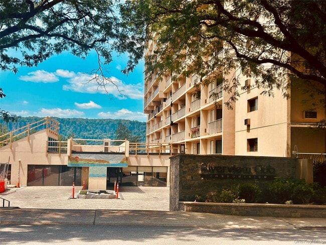 Building Photo - 1155 Warburton Ave Unit 2 P-R