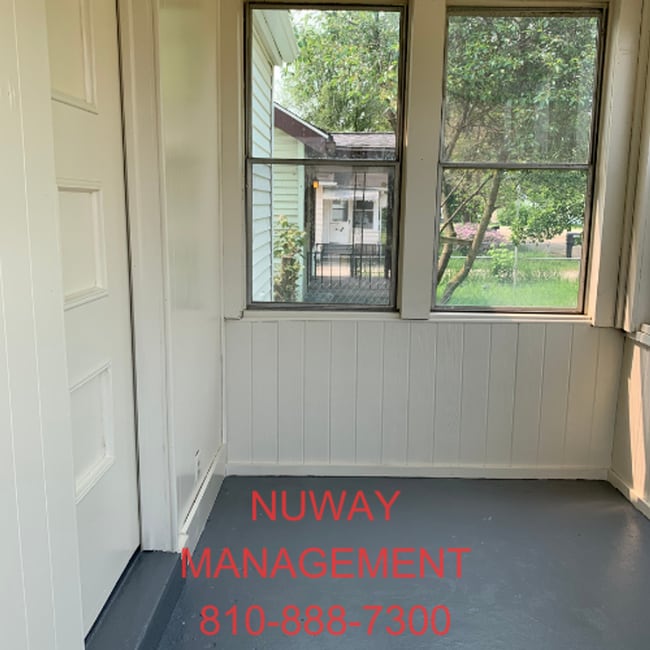 Photo - $1,100.00 - 2 Bed / 1 Bath House in Burton with a Spacious Loft Area