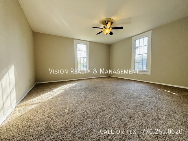 Photo - 302 Mandeville Ave