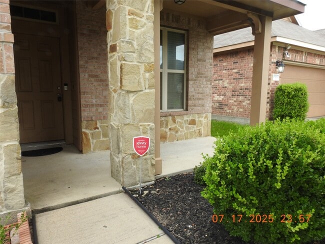 Building Photo - 3667 Raintree Village Dr Rental