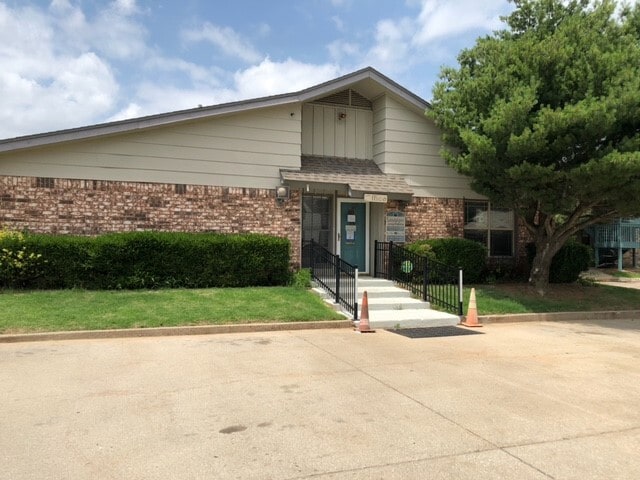Sandpiper Apartments