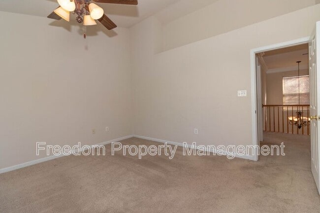 Photo - 6758 Sutton Oaks Way