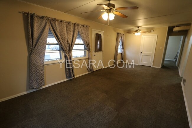 Photo - 124-124 Melrose Ct Unit 124