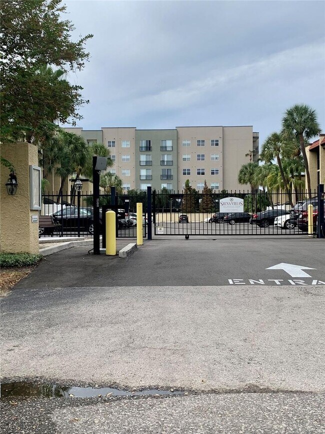 Photo - 2/1 Condo in South Tampa