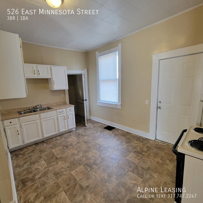 Photo - 526 E Minnesota St