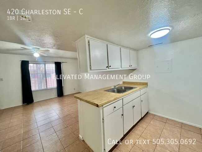 Building Photo - 420 Charleston St SE Unit C