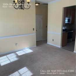 Building Photo - 3004 Knottsberry Way