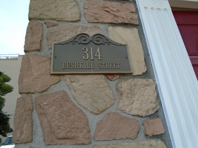 Photo - 314 Bushkill St Unit #1