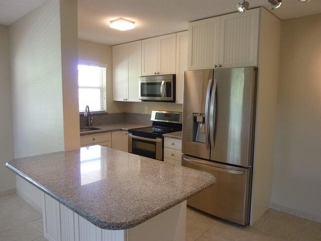 Photo - 2131 N Ocean Blvd Unit 17