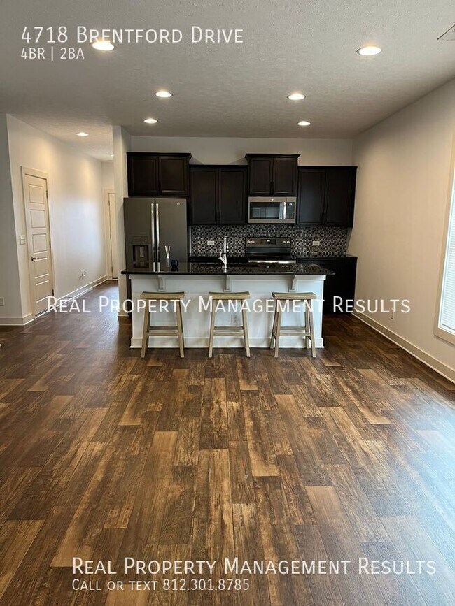 Photo - 4718 Brentford Dr