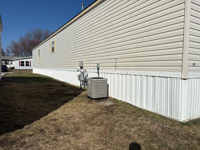 Photo - 2131 Windover Dr