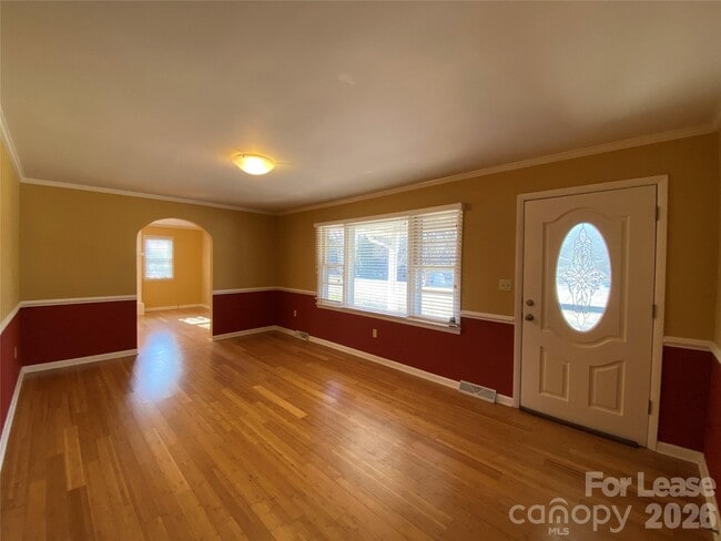 Photo - 203 Ratchford Farm Rd