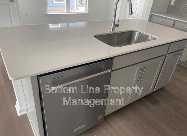 Photo - 1847 Teachers House Rd NW