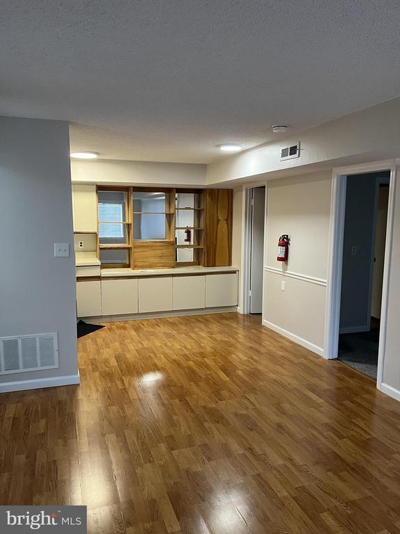 Photo - 1504 Walden Ct