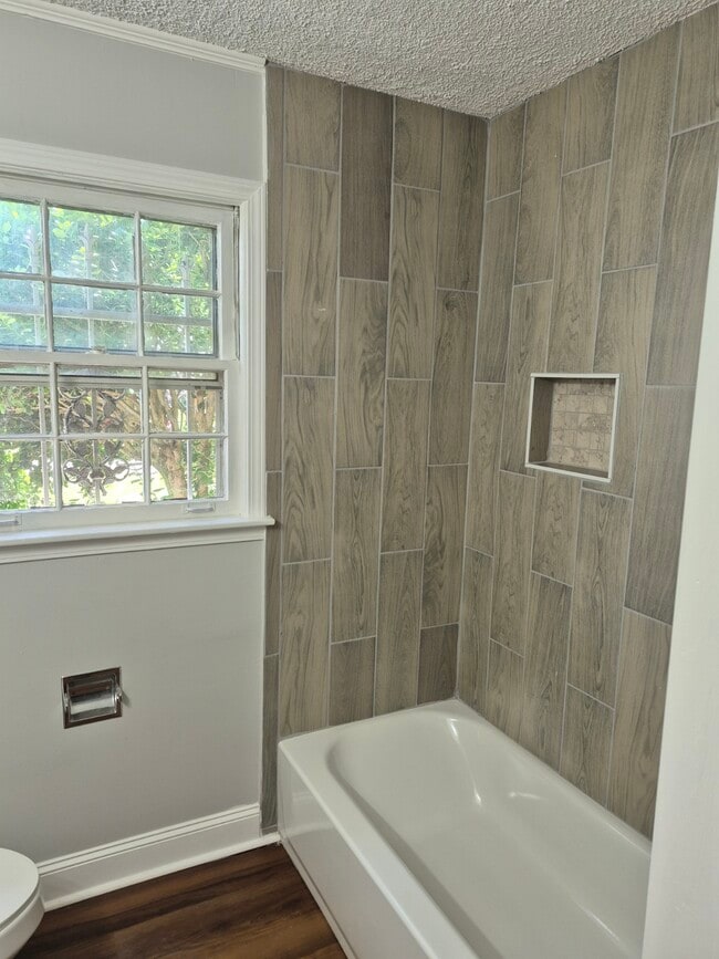 Photo - 3806 Blue Jay Rd