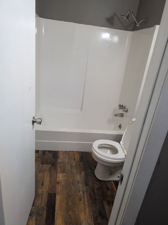 Photo - 1510 Taft St