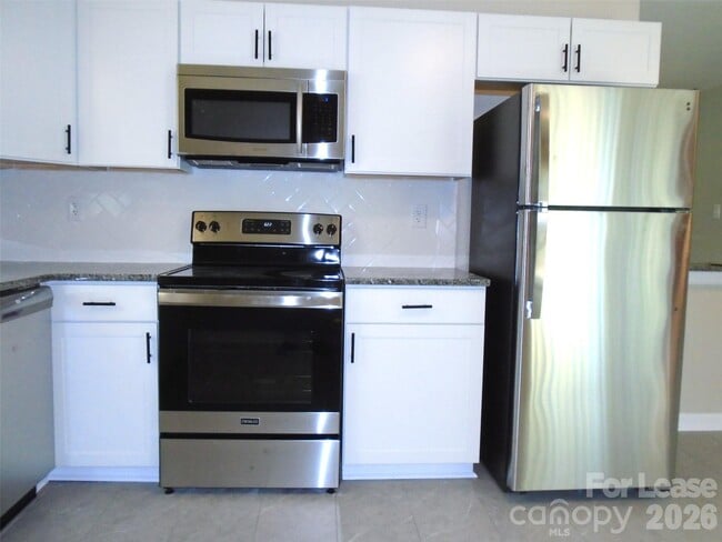 Photo - 1014 Penrose Ln