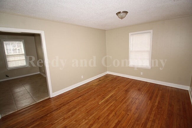 Photo - 2977 N Radford Rd