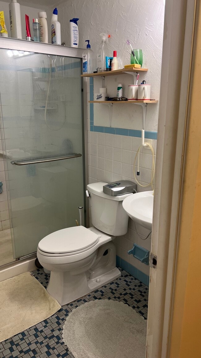 Photo - 2300 Strahle St Unidad 1st Floor