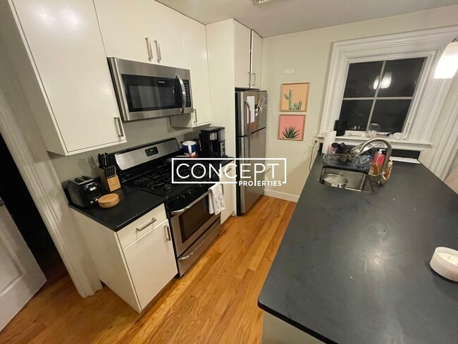 Photo - 658 Massachusetts Ave Unidad 1B