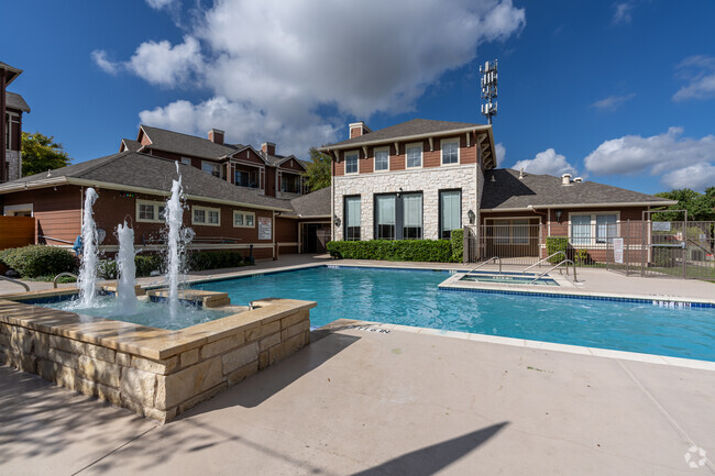 Building Photo - Bellwood Apartments